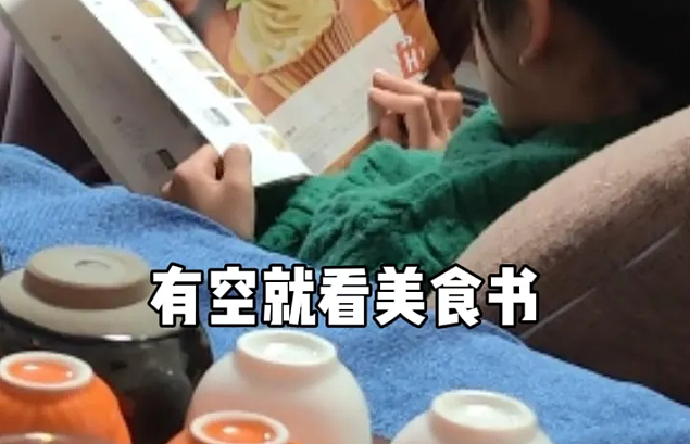9岁爆红，光屁股被全国人民看过！退圈多年后，“红孩儿”近况震惊全网：被点化了？（组图） - 22