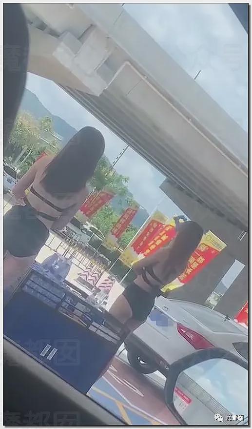 震撼！某加油站聘请靓丽大长腿模特促销引发排队（视频/组图） - 67