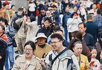 中国游客骤降，日本横滨景点“几乎听不到中文”（图） - 1