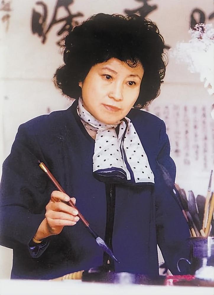 原来她是范曾发妻!如今87岁前夫再添一子,她早已走上康庄大道(组图) - 7