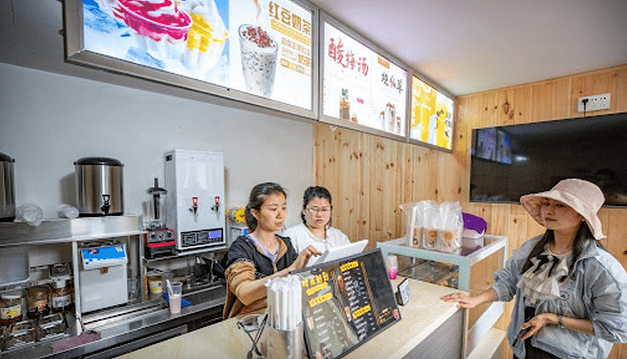深圳20岁女患罕见怪病：坏饮食习惯导致不受控手舞足蹈视频曝（视频/组图） - 6