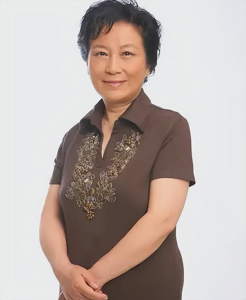 原来她是范曾发妻!如今87岁前夫再添一子,她早已走上康庄大道(组图) - 9