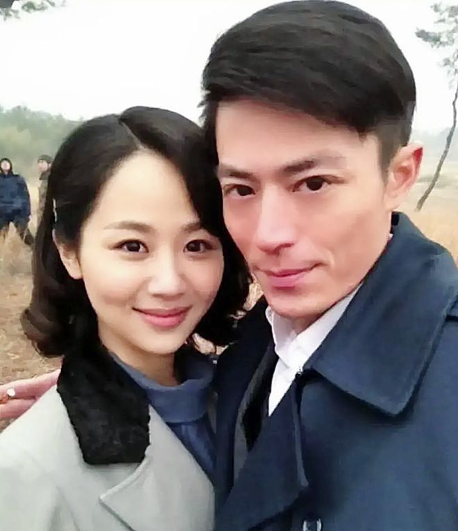 杨紫三封Queen,凭啥她能成内娱第一人?(组图) - 4
