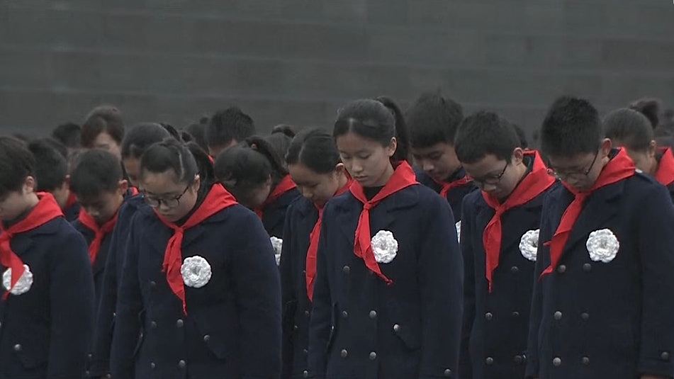南京大屠杀88周年,纪念馆举行国家公祭仪式,全市默哀1分钟(组图) - 3