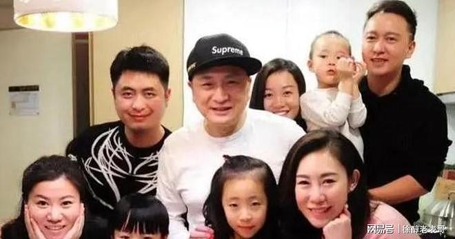 汤镇业青岛生活20年，坦言：香港根本比不了！现在一家人很幸福（组图） - 8