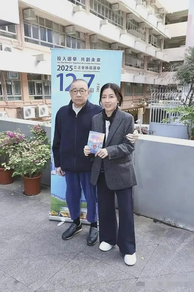 74岁刘銮雄老态龙钟,甘比这碗饭,不是谁都吃得了(组图) - 31