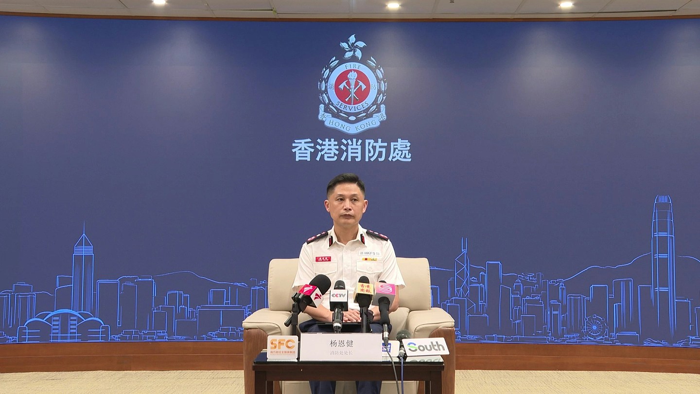 香港大火中居民舍己救人，消防闯400度火海，DVIU寻遗骸（组图） - 3