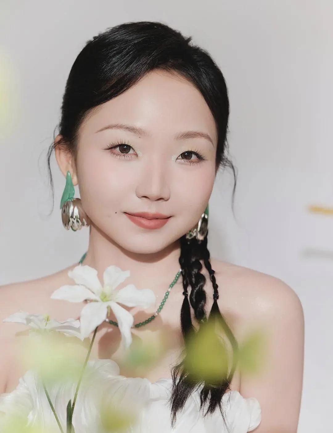 疑蓝战非绑匪身份被扒：是国内摄影师老马，和辣目洋子合作过（组图） - 9