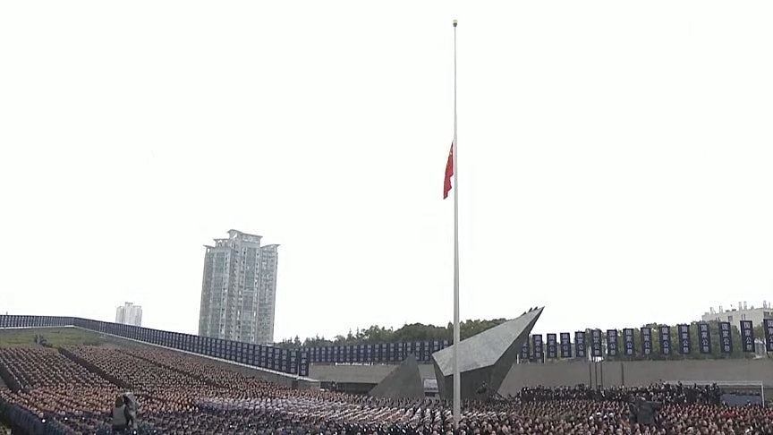 南京大屠杀88周年,纪念馆举行国家公祭仪式,全市默哀1分钟(组图) - 1