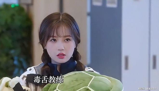 “嘟唇凸嘴”原形毕露,虞书欣新剧差评一片,翁虹再强也带不动!(组图) - 18