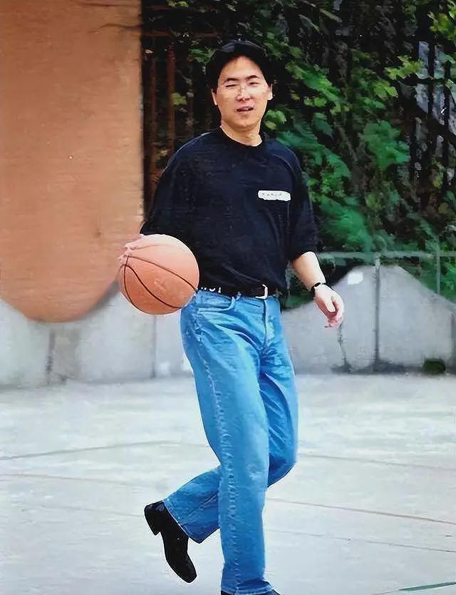 没想到范曾还有个义子,57岁是知名歌唱家,在上海音乐学院当院长(组图) - 9
