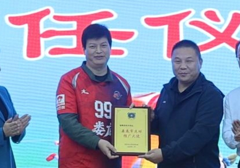 高考2次落榜后,他蹬三轮卖锅,干到全球第一(组图) - 16