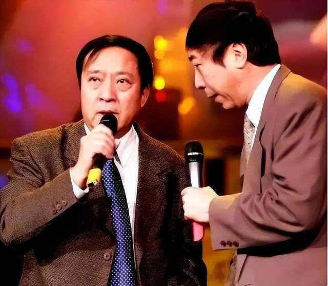 76岁牛群近况曝光，裸捐所有换来一世孤独（组图） - 5