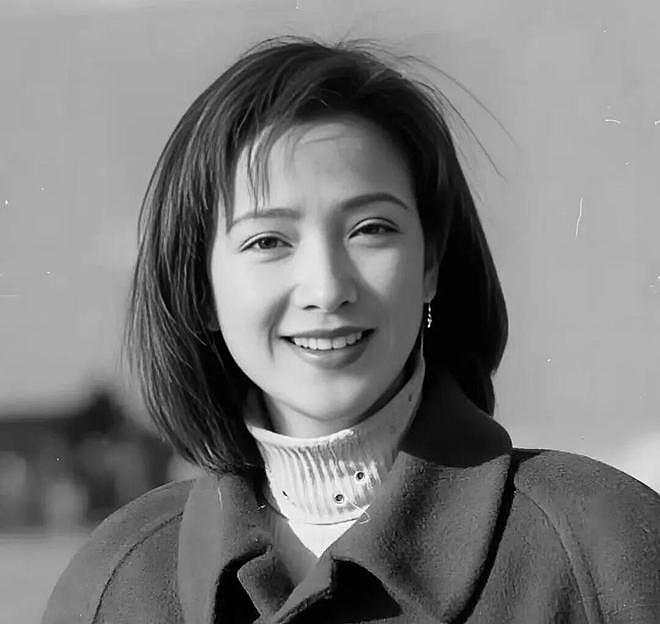 61岁演员何晴离世,曾演遍四大名著,前夫许亚军暂未发声(组图) - 2