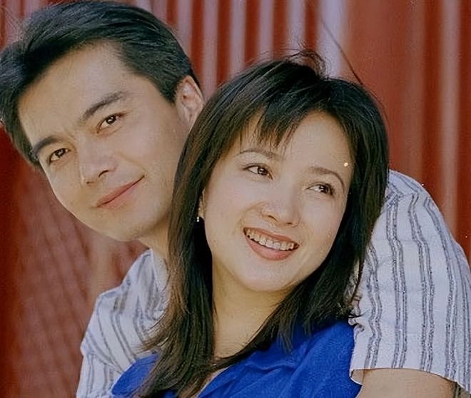何晴生前最大谣言！没有再婚嫁廖京生，唯一一段婚姻是和许亚军（组图） - 9