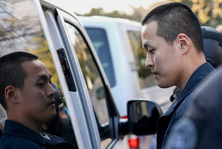 400亿美元崩盘案,加密货币大亨纽约获刑15年(组图) - 4
