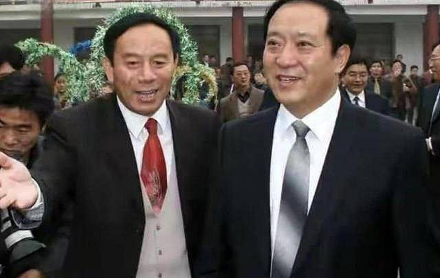 76岁牛群近况曝光，裸捐所有换来一世孤独（组图） - 8