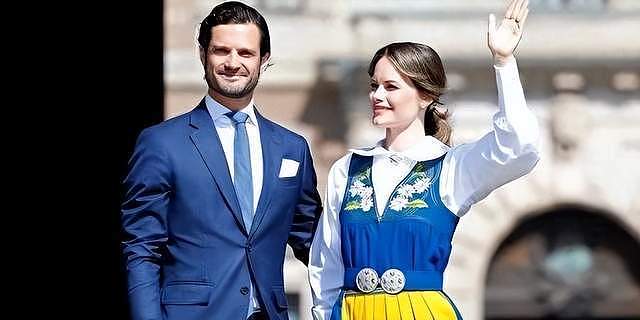 瑞典王妃索菲亚年轻时曾被邀前往爱泼斯坦私人岛屿，当过内衣模特（组图） - 3