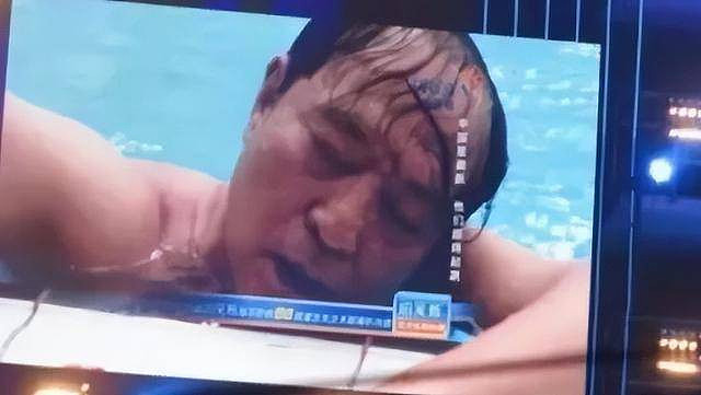 76岁牛群近况曝光，裸捐所有换来一世孤独（组图） - 14