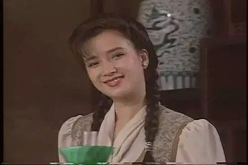 知名女演员何晴去世，终年61岁！曾演遍四大名著，被誉为“第一古典美女”（视频/组图） - 20