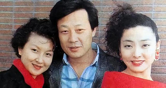 老戏骨寇世勋一妻一妾住楼上楼下，3人一同生活30多年（组图） - 5