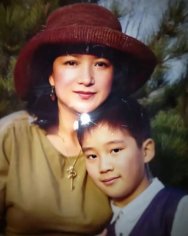 何晴生前最大谣言！没有再婚嫁廖京生，唯一一段婚姻是和许亚军（组图） - 10