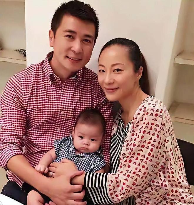 保剑锋否认出轨传闻！老戏骨的陈年往事真够精彩的（组图） - 24