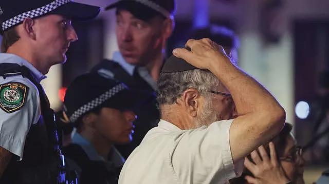 澳洲邦迪海滩枪击案已致16人死亡，一文解释我们所知道的（组图） - 2