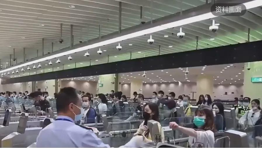 “双重身份”彻底终结！华人回国机场被拦，民警上门！重点：户口房产社保（组图） - 7