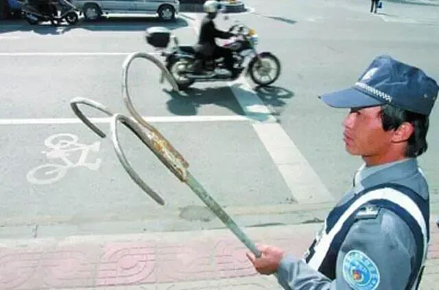 潮汕出了个乔布斯，干出顶流“小电驴”（组图） - 7
