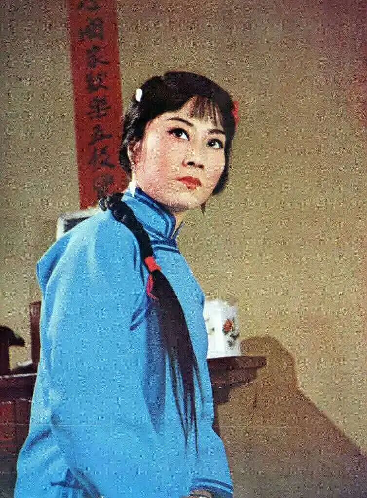 【情感】80岁仍登台，眼神绝了！她是新凤霞爱徒，红遍全国，与丈夫爱情甜过偶像剧（组图） - 7