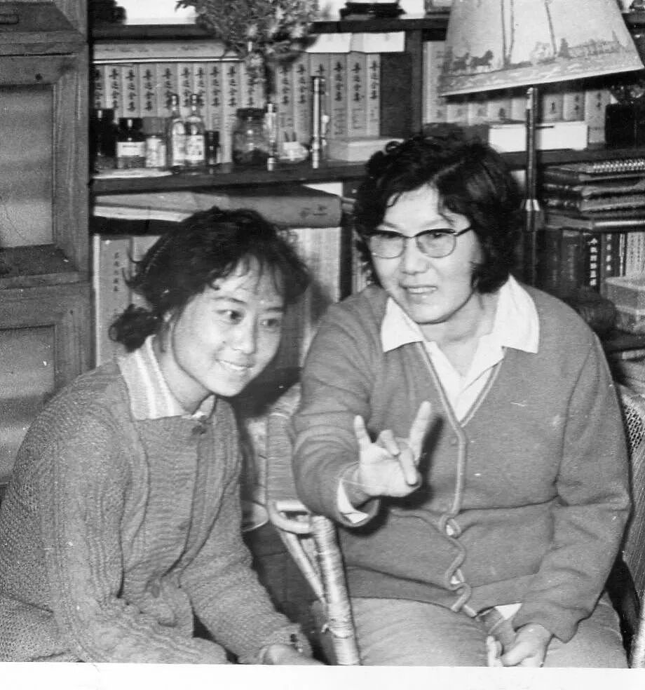 【情感】80岁仍登台，眼神绝了！她是新凤霞爱徒，红遍全国，与丈夫爱情甜过偶像剧（组图） - 5