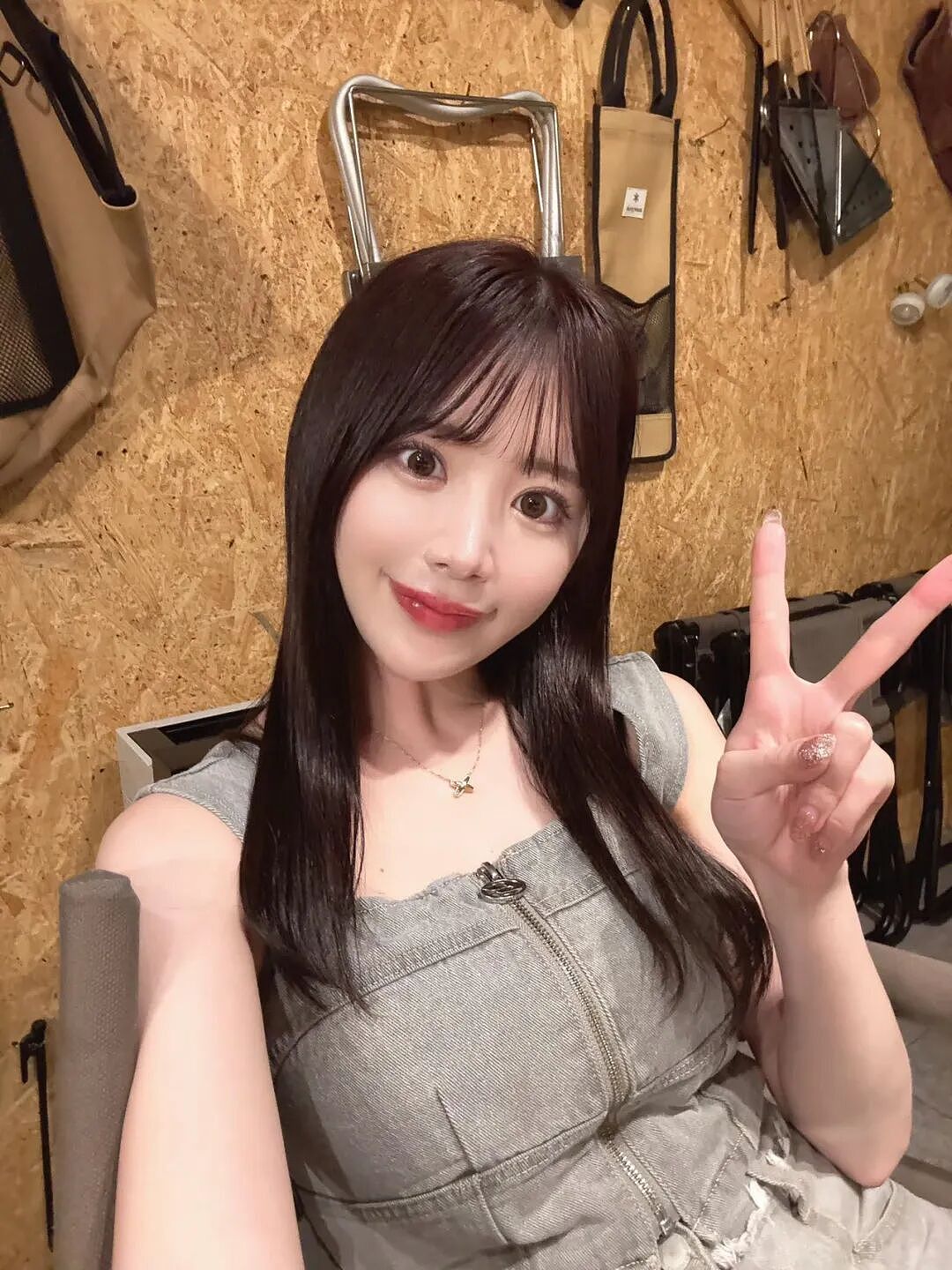 【美女】邻家女神！肤白貌美，21岁亮相即巅峰（组图） - 8