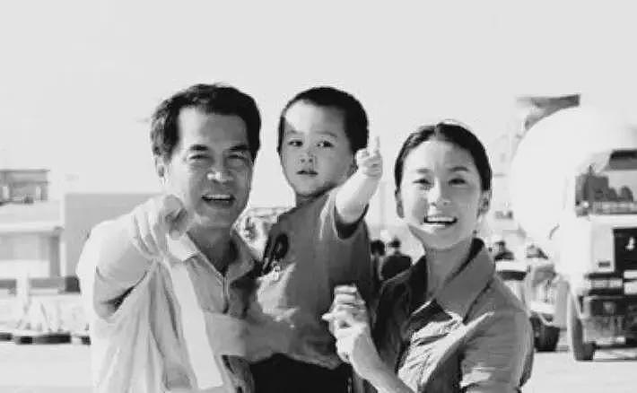 何晴因病去世，传与廖京生结婚19年，当事人曾明确否认夫妻关系（组图） - 6
