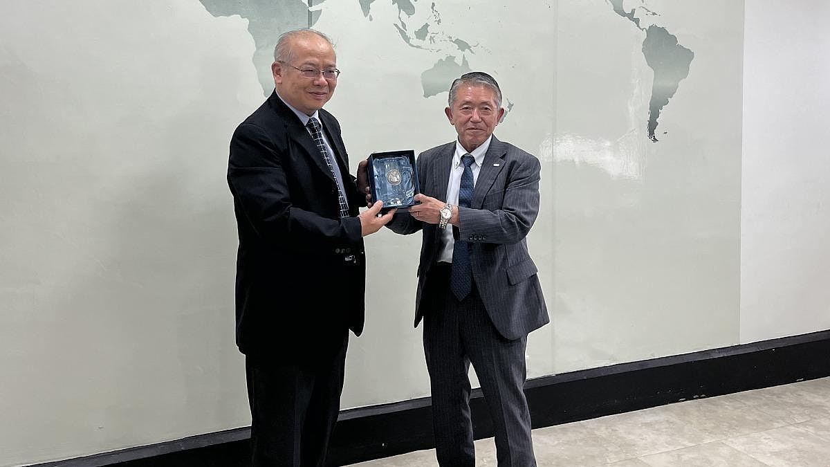外交部对日本自卫队前统合幕僚长岩崎茂采取反制，包括禁入港澳（组图） - 3