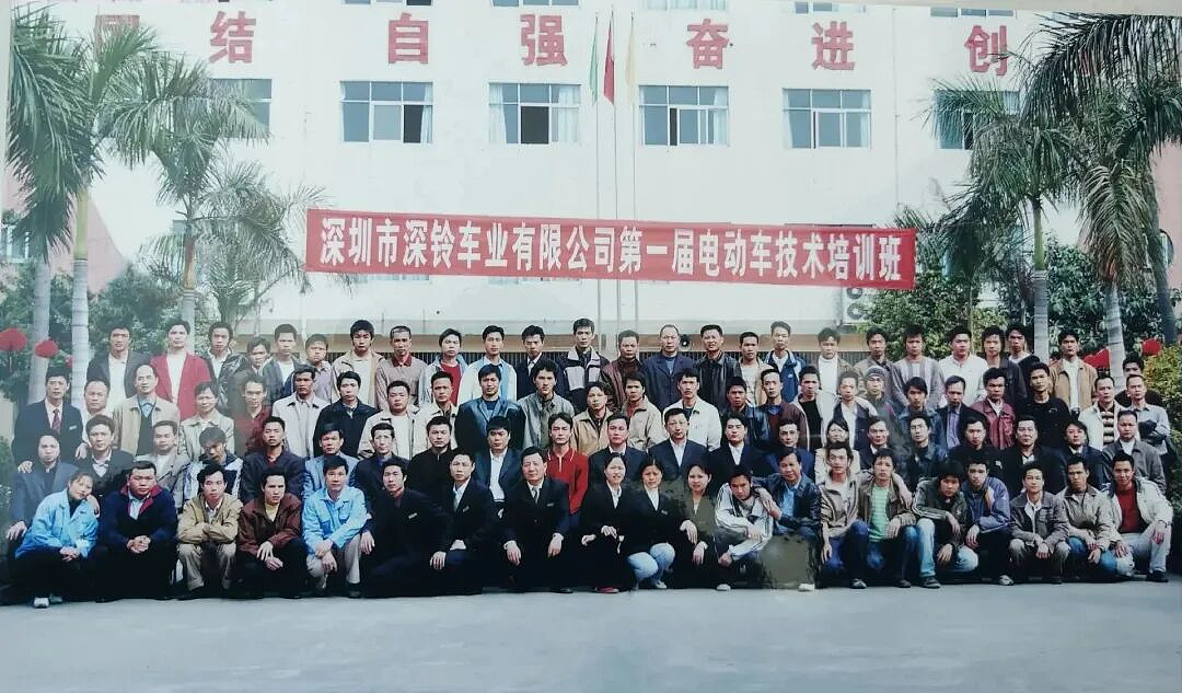 潮汕出了个乔布斯，干出顶流“小电驴”（组图） - 8