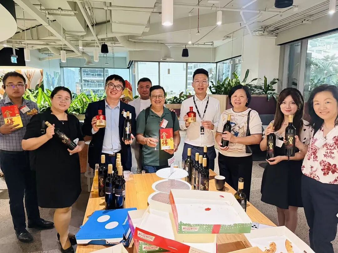 2025澳洲电动汽车与新能源协同发展论坛在悉尼亚马逊圆满落幕 — 聚焦清洁能源、智能交通与科技创新，共绘澳洲绿色未来（组图） - 41
