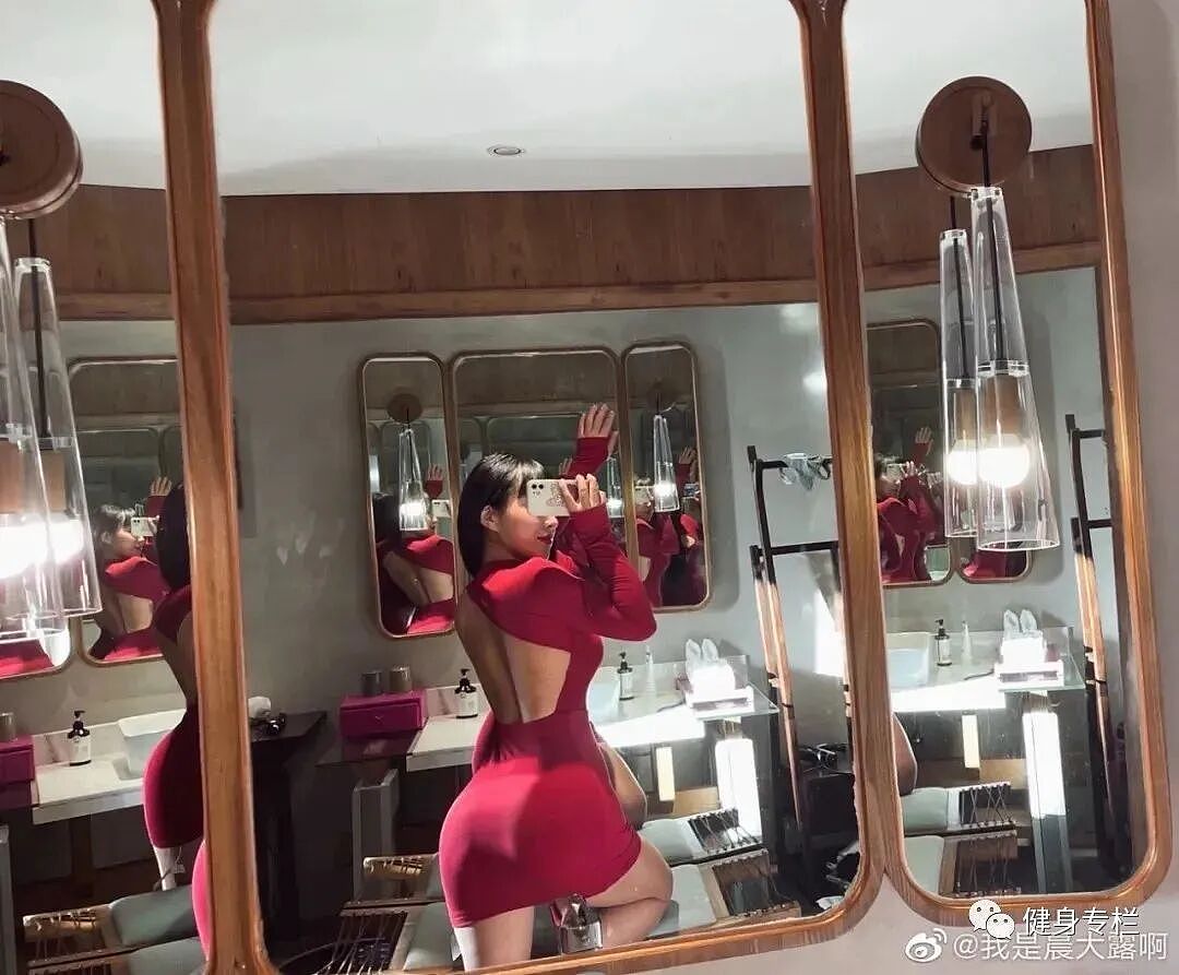 【美女】西安惊现95后“人间芭比”！网友：找这样的女朋友需要注意些什么（组图） - 10