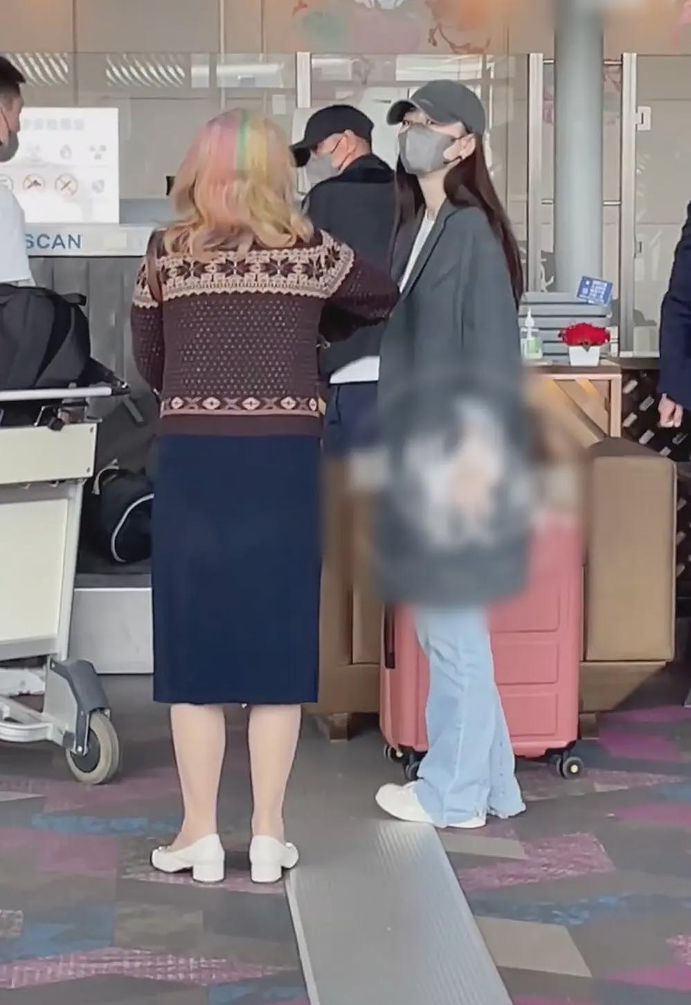 曝文章带新女友见家长！酒喝多到随地乱吐，文妈妈嫌弃表情太抢镜（组图） - 30