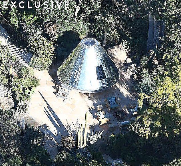 贝索斯砸12亿为新妻建豪宅，UFO桑拿房+海洋泳池，被指“太俗了”（组图） - 5