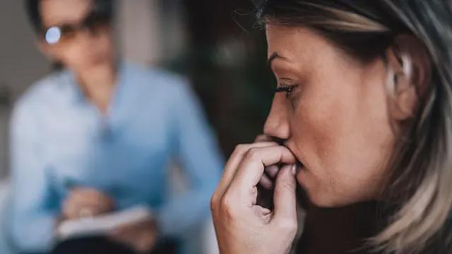 【涨知识】“脑部疤痕”:隐性性别歧视会伤害女性的健康(组图) - 3