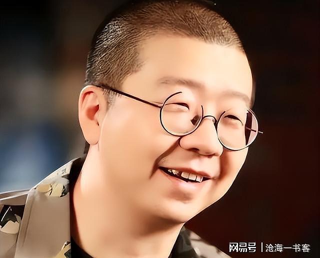 婚姻失败，无儿无女，靠脱口秀昙花一现的李诞，如今越混越落魄了（组图） - 1