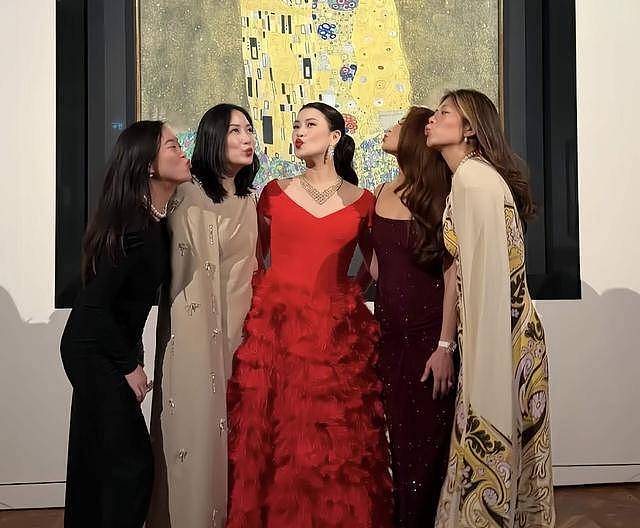 恭喜！香港知名豪门千金正式结婚，在维也纳某博物馆举办古典婚礼（组图） - 3