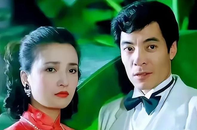 何晴葬礼举行！儿子手捧骨灰，遗像曝光惹泪目，廖京生现身送别（组图） - 17