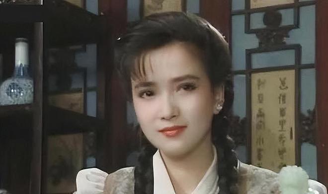 何晴葬礼举行！儿子手捧骨灰，遗像曝光惹泪目，廖京生现身送别（组图） - 21