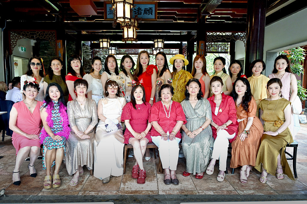 澳中精英女企业家协会,举办圣诞派对高茶雅聚(组图) - 1