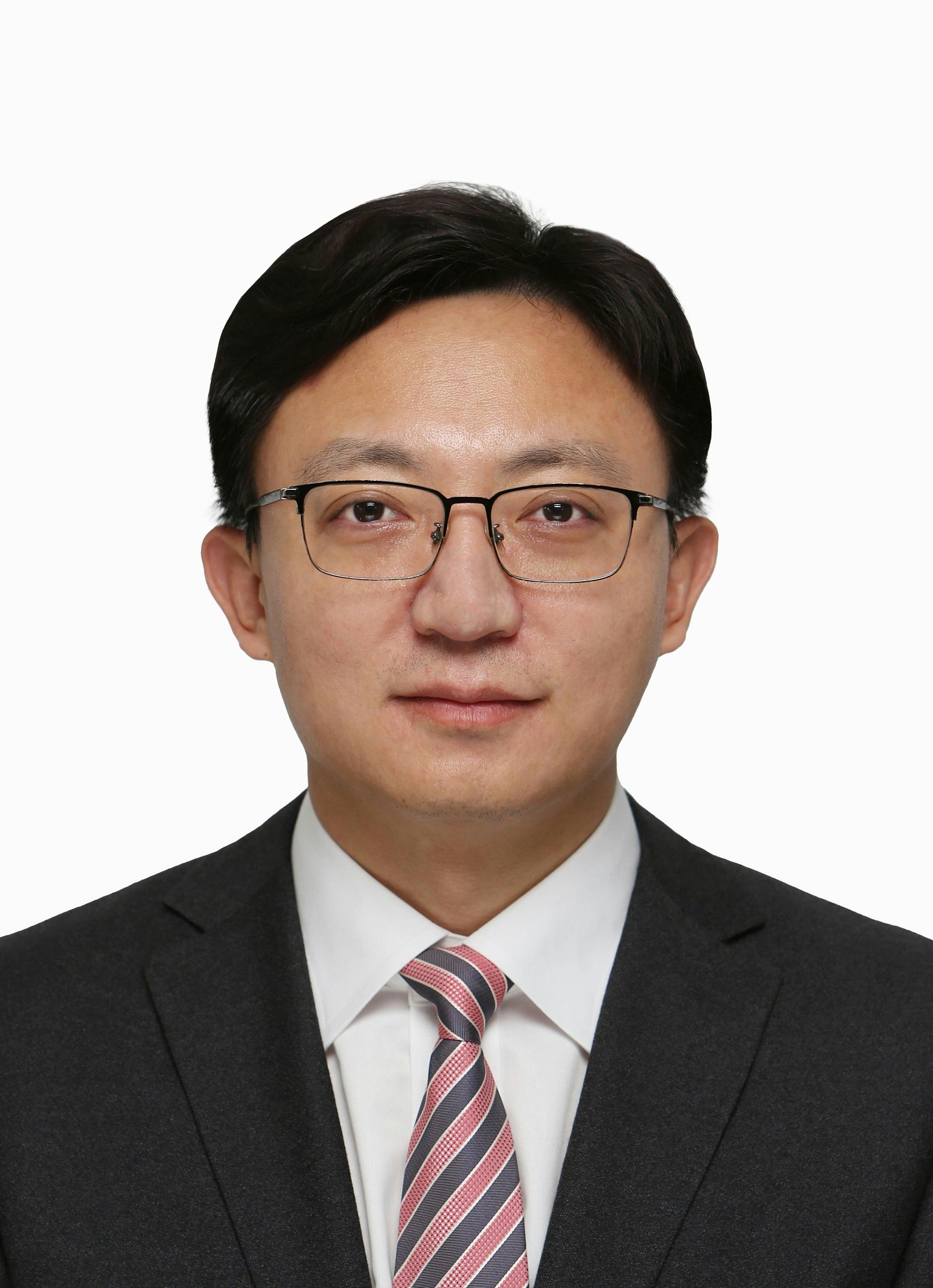 菲方人员持刀挑衅中国海警,专家:菲律宾军方以“武装渔民”碰瓷(组图) - 4