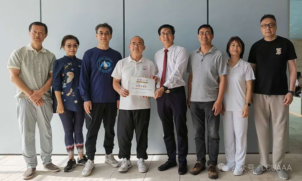 太极会友传承文化共修身心 大学联盟太极拳短期班结业（组图） - 5