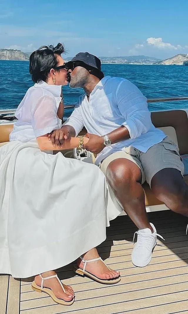 一辈子把男人当甜品,79岁“美国萧亚轩”终于要结婚了?未婚夫小她40岁...(组图) - 21