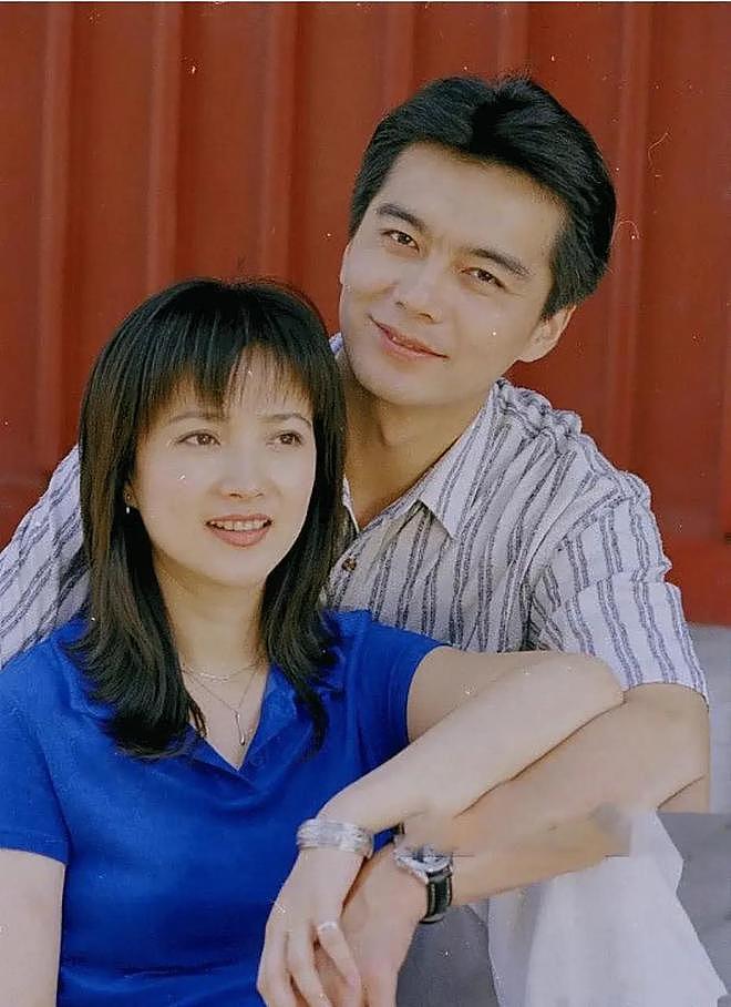 许亚军也没想到，24岁儿子许何，如今成了他深陷骂声中的“救赎”（组图） - 6